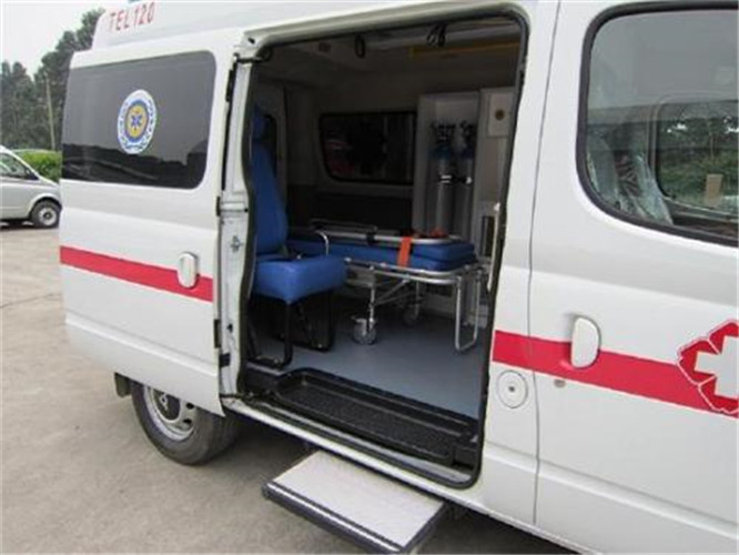 龙子湖救护车出租服务案例7